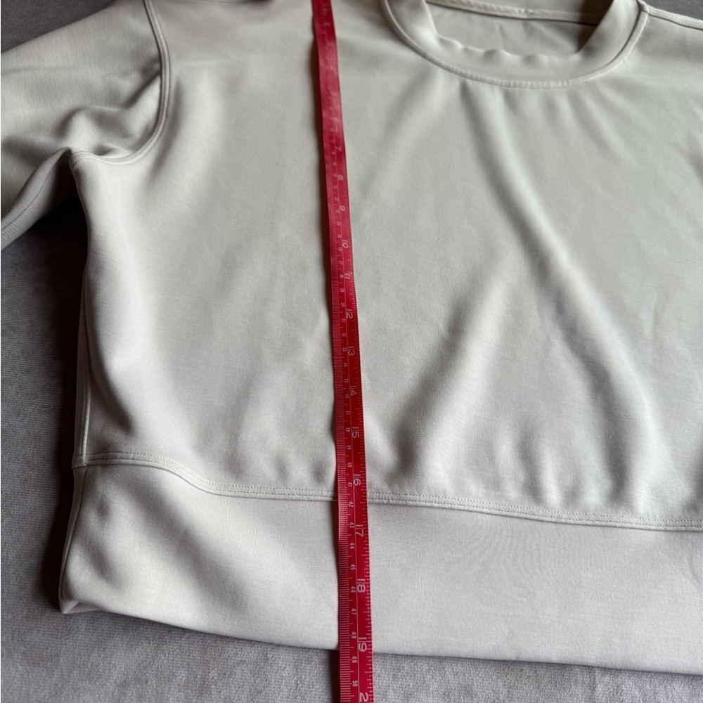 lululemon athletica Cream Crew Neck Sweater - Picture 4 of 8